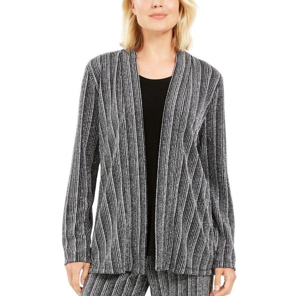 NWT JM Collection Top Silver Black 2X NWT